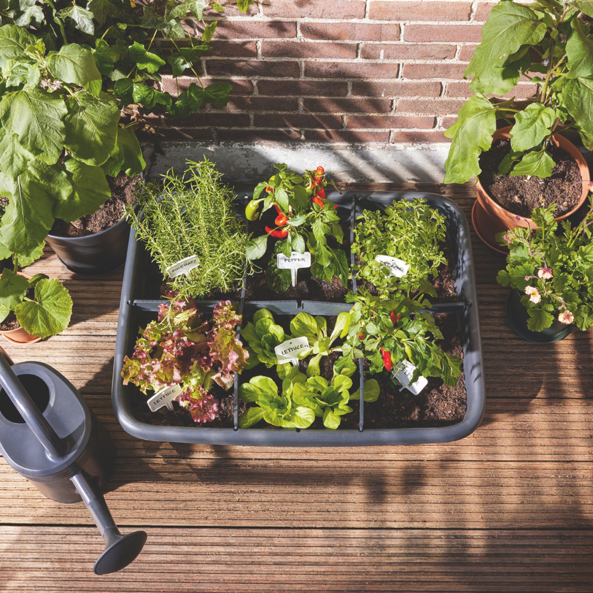 Elho planter