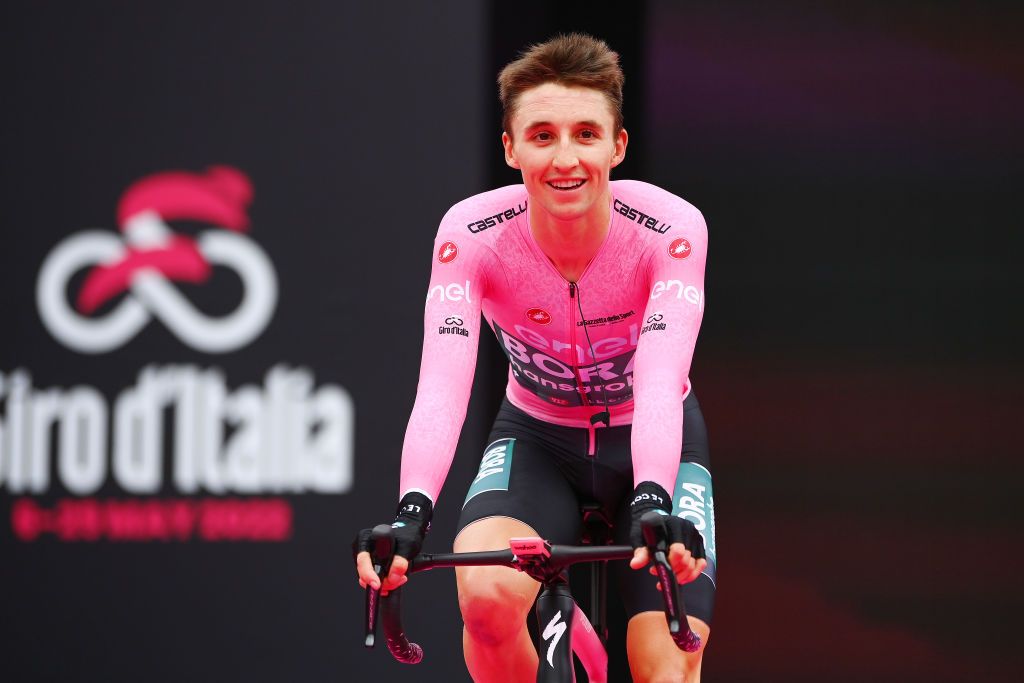 VERONA ITALY MAY 29 Jai Hindley of Australia and Team Bora Hansgrohe Pink Leader Jersey celebrates as final overall winner at the Arena di Verona during the 105th Giro dItalia 2022 Stage 21 a 174km individual time trial stage from Verona to Verona ITT Giro WorldTour on May 29 2022 in Verona Italy Photo by Tim de WaeleGetty Images