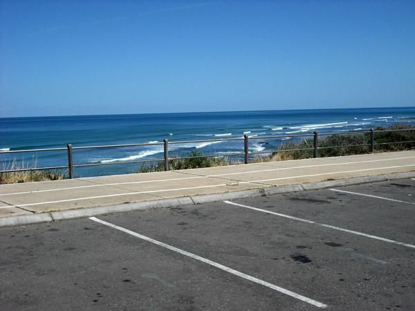 Riders start next to the ocean at Snapper Point before heading the hills. It's a wonderful contrast in environments.