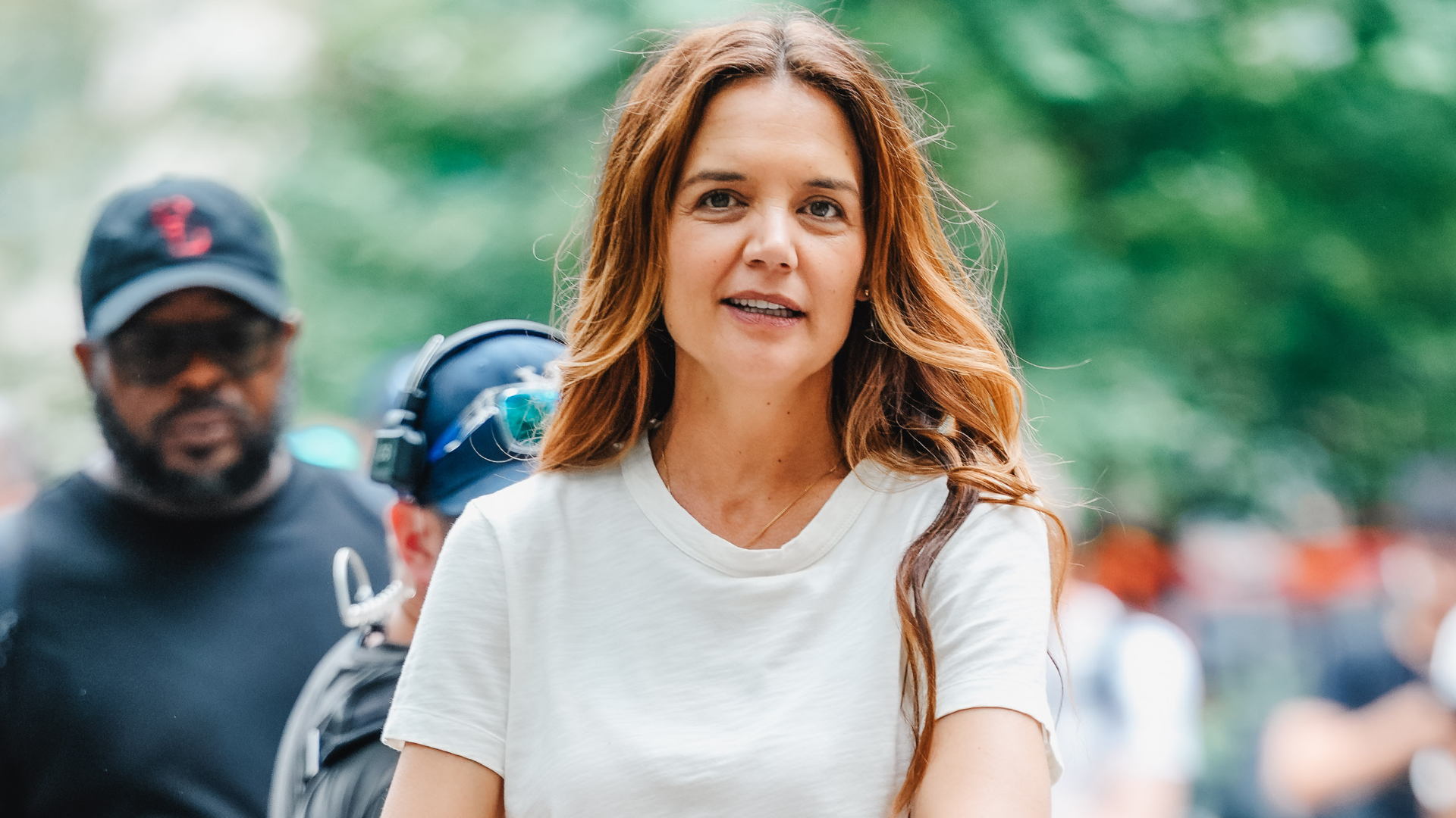 Katie Holmes debuted her new leather tote bag from Max Mara