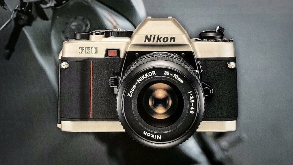 &quot;Retro&quot; Nikon body coming in June, to rival Fujifilm and Olympus? 