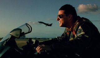 Top gun maverick tom cruise motorcycle