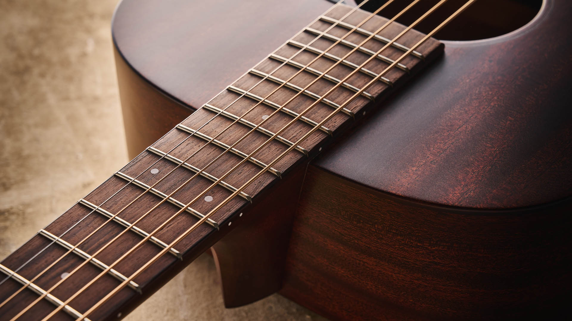 Martin 0-10E Retro Jason Isbell