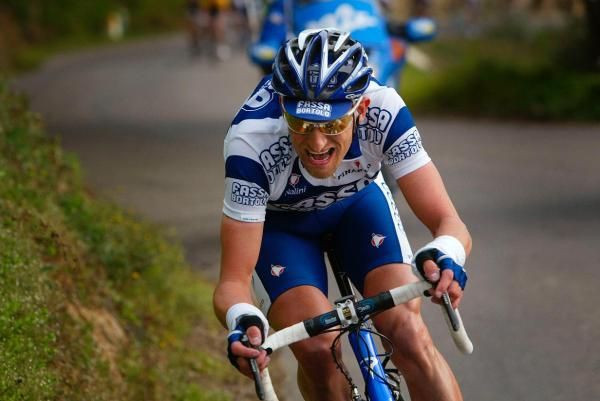 Frank Vandenbroucke goes on the attack at Paris-Nice while in 2004 while riding for Fassa Bortolo.