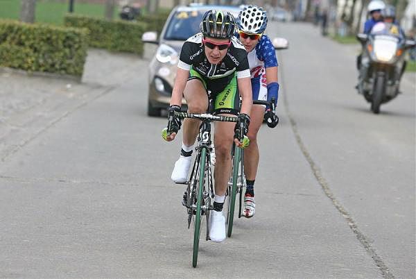 Judith Arndt and Kristin Armstrong in the winning breakaway at 2012 Tour of Flanders