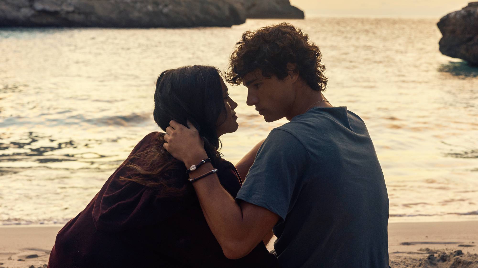 Maia Reficco (Ry) and Fernando Lindez (Julian) in "The Last Sunrise" on Prime Video