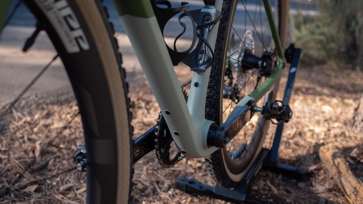 Argonaut GR3 plenty of bottle mounts