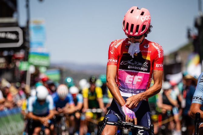 Lachlan Morton (EF Education First) puts his gloves on at the start of stage 6 of the 2019 Tour of Utah