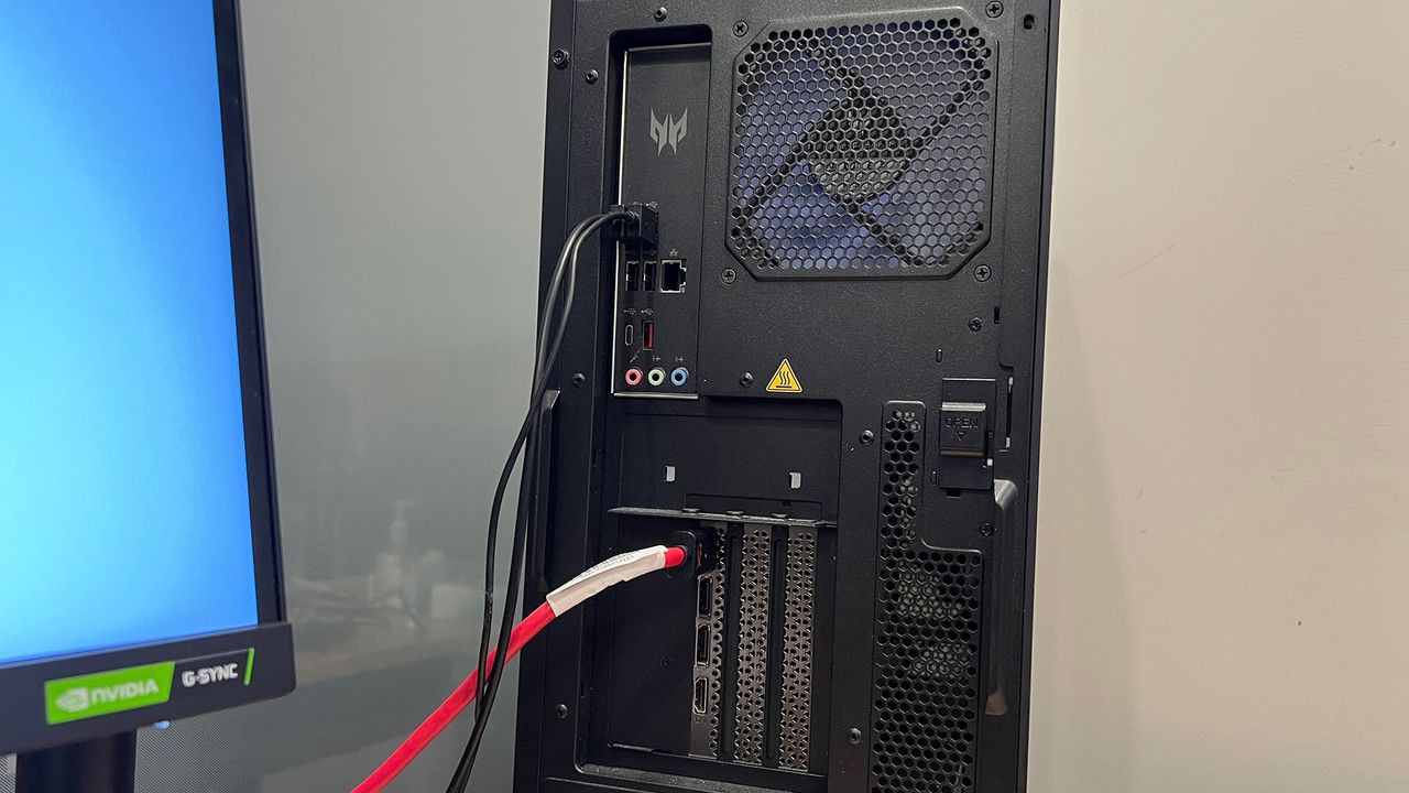 An Acer Orion 7000 on a desk