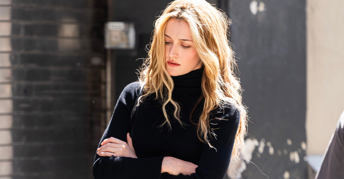 This Is the Chicest Shoe Trend With Cropped Black Trousers