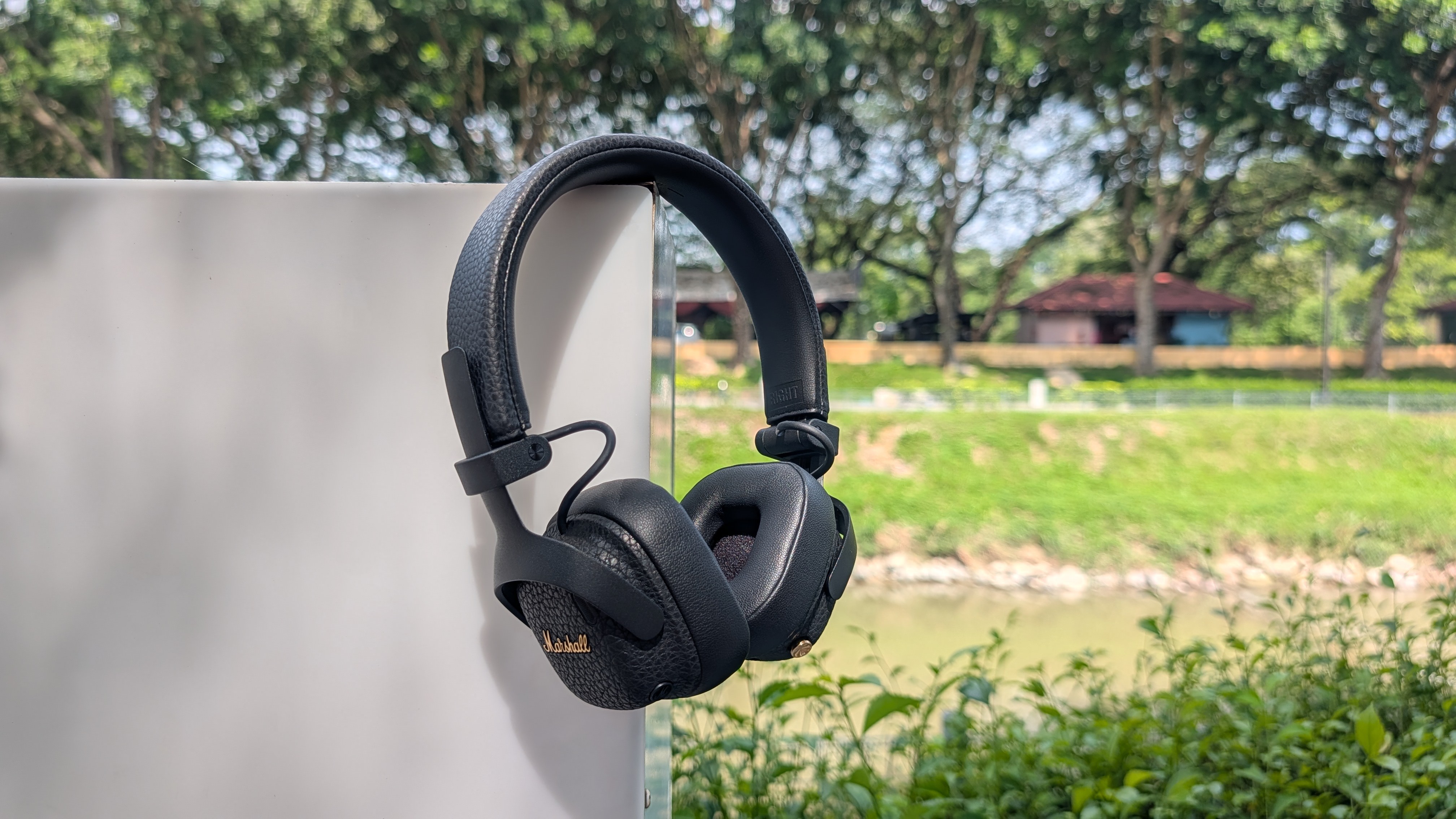 Marshall Milton ANC headphones