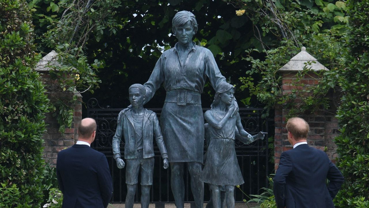 Princess Diana statue