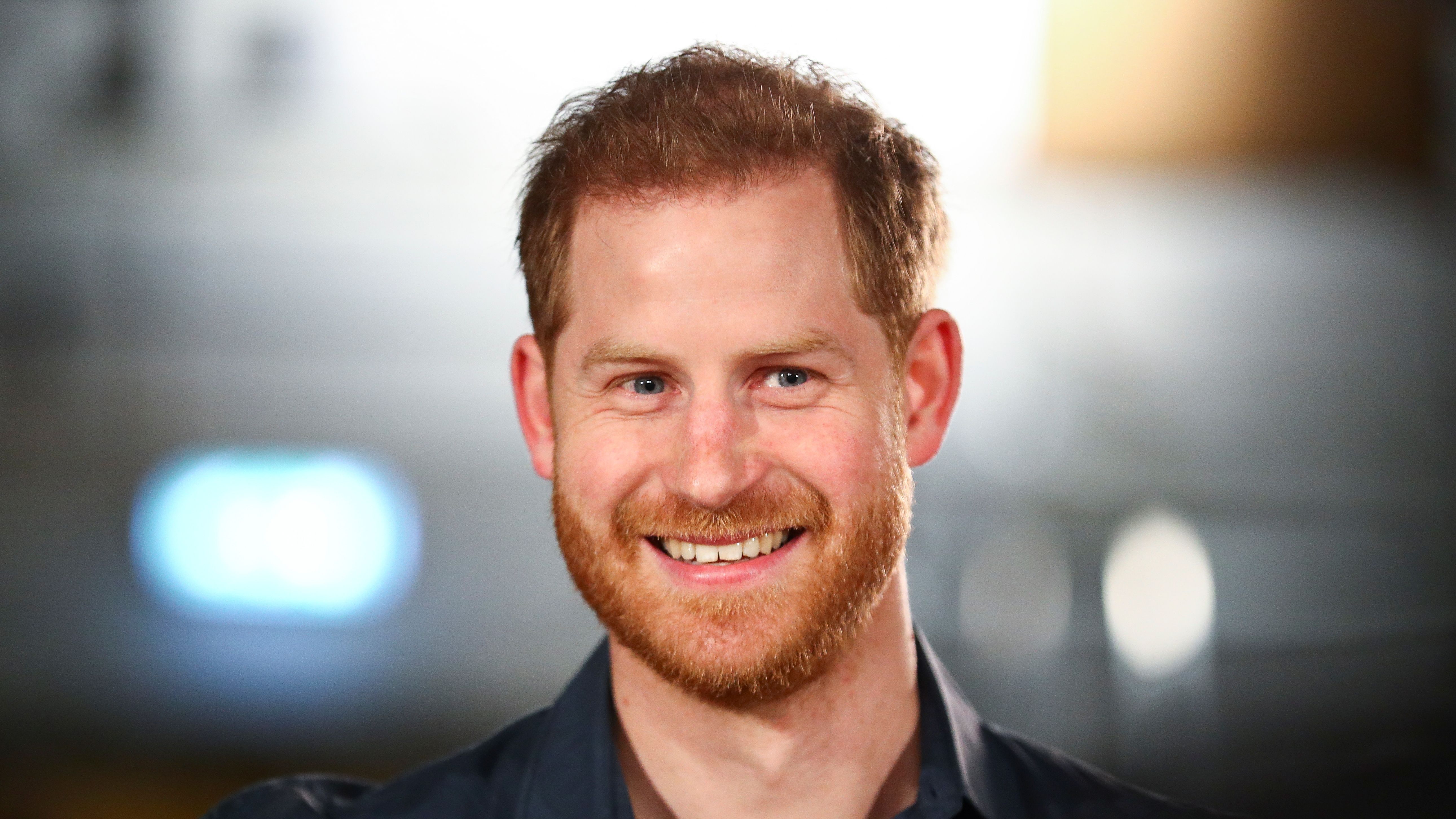 london, england february 28 prince harry, duke of sussex speaks with members of the invictus games choir at abbey road studios, where a single has been recorded for the invictus games foundation on february 28, 2020 in london, england photo by hannah mckay wpa pool gettyimages