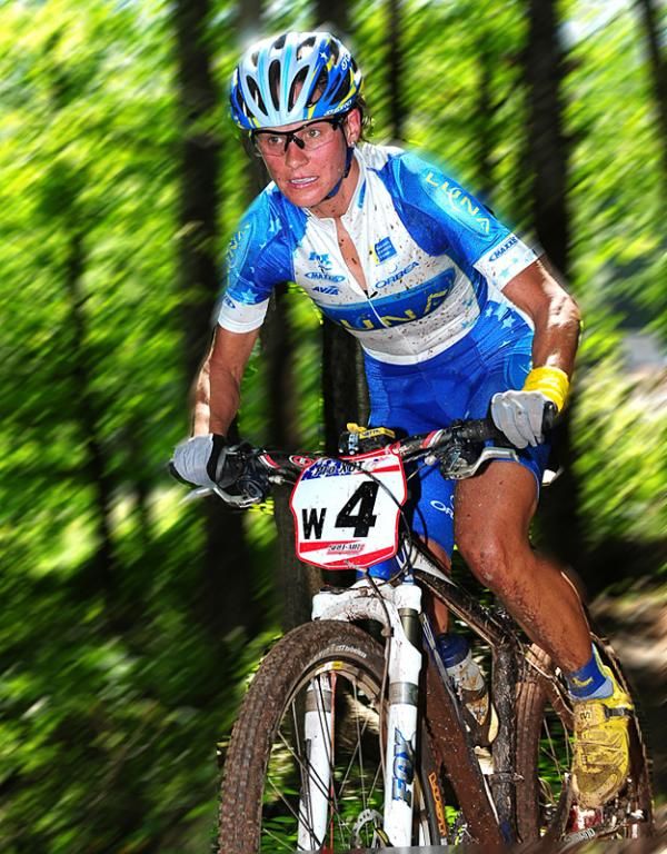 Katerina Nash (Luna Pro Team) is favored in the short track race.