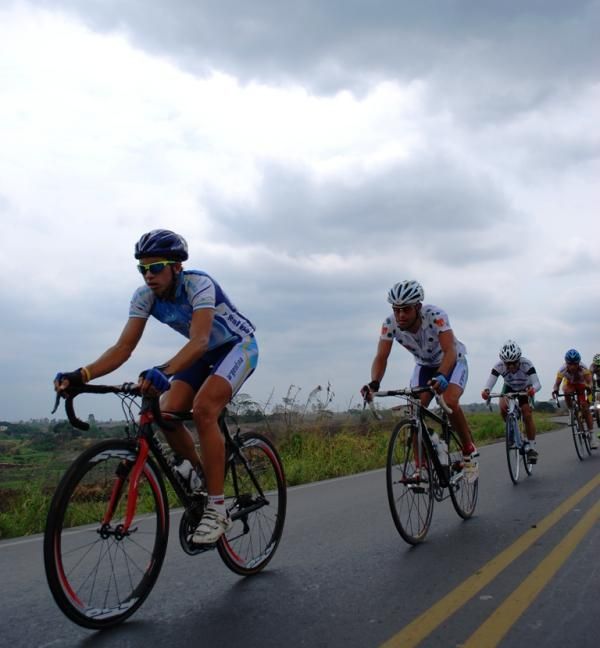 Argentinians Sergio Godoy and Diaz in the break