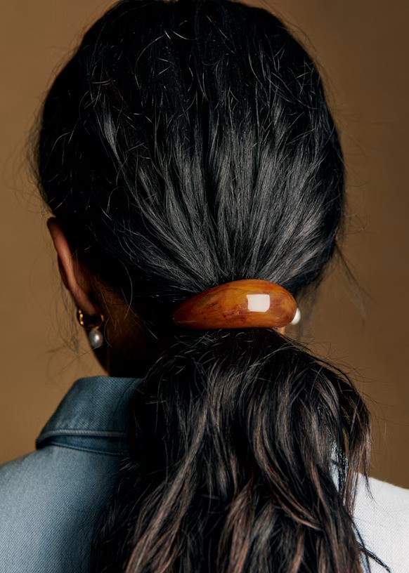 Sezane hair clasp