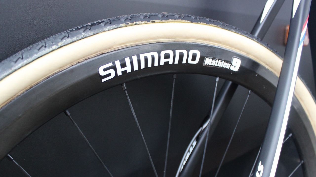 The unbranded carbon rims are stickered up as Shimano