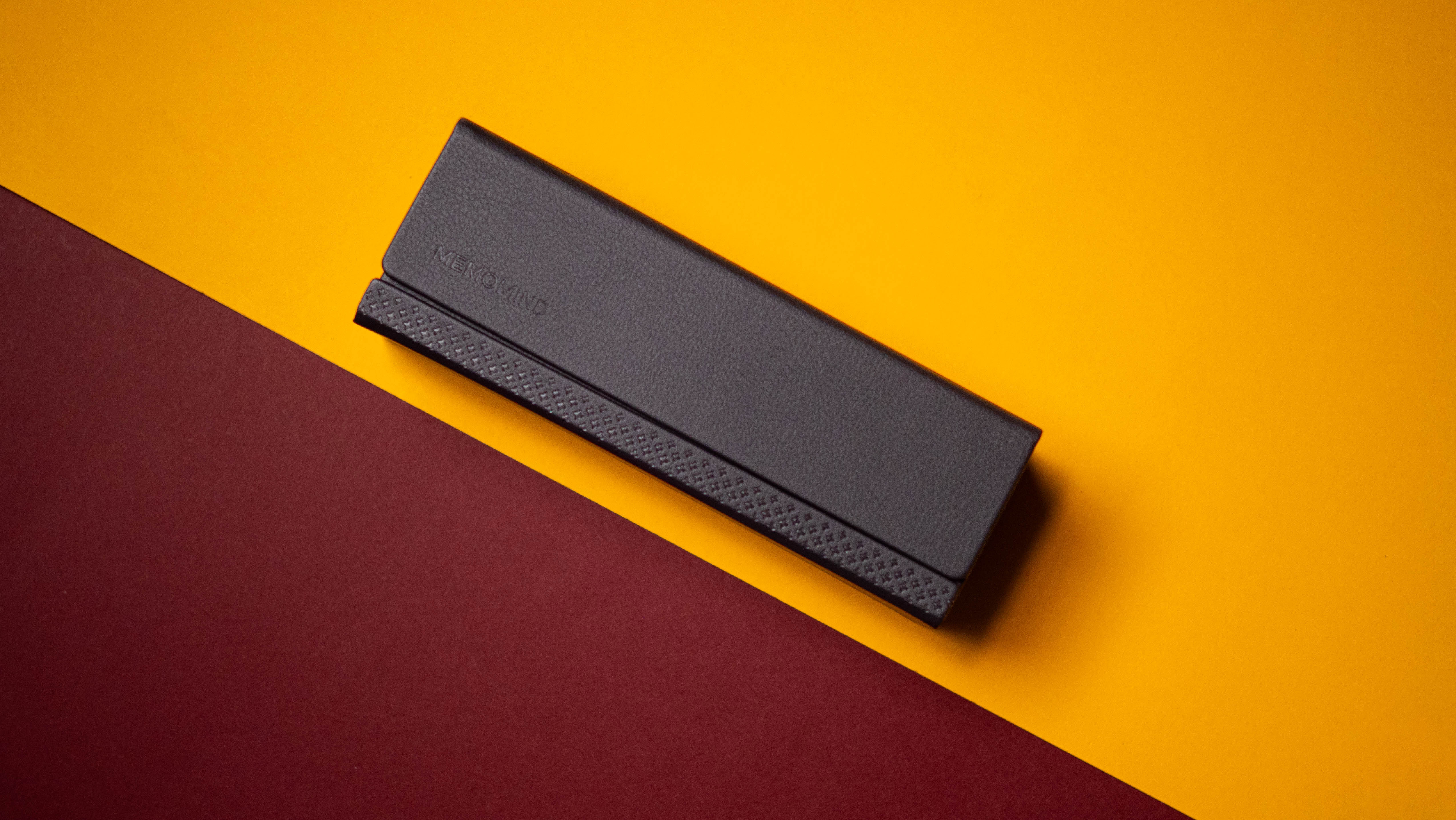 MemoMind One camera-free smart glasses