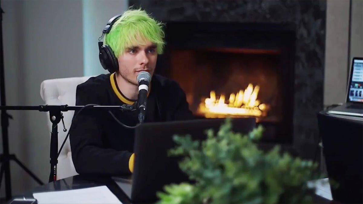 A screengrab of Awsten Knight recording his podcast