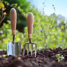 Gardening Tools Used In Vegetable Garden
