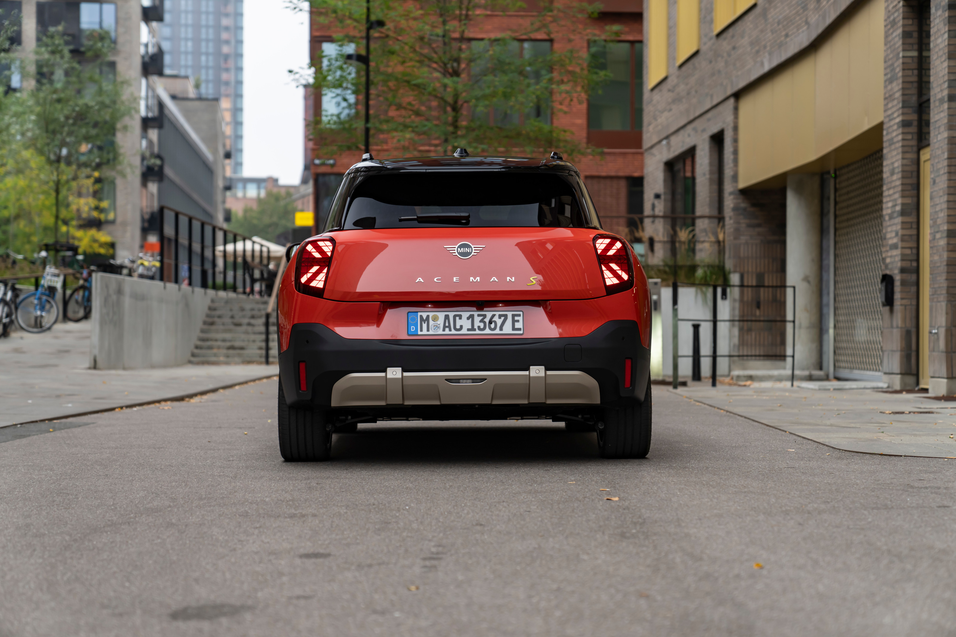 Mini Aceman EV: still stuck with the Union Jack rear lights