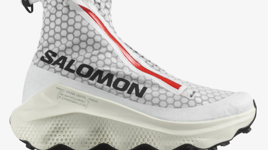 Not your typical trail running shoe: the Salomon S/Lab Ultra Dust takes things to the extreme