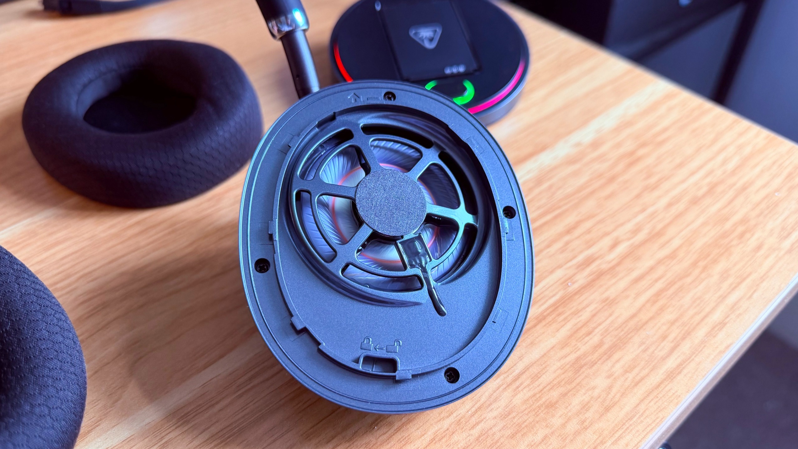 The Turtle Beach Stealth Pro II with an earcup removed showing the coaxial driver