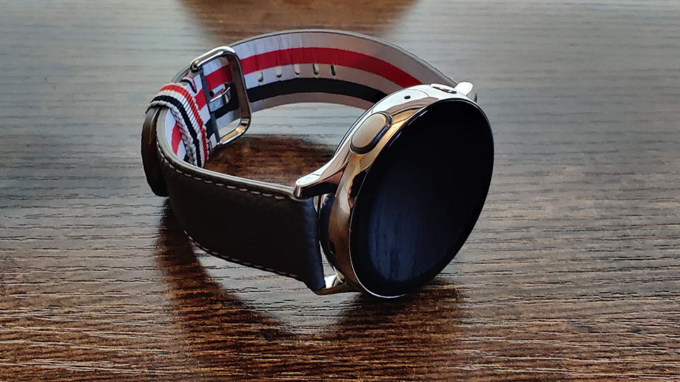 Samsung Galaxy Z Flip review: 5 things to know about the Thom Browne Edition