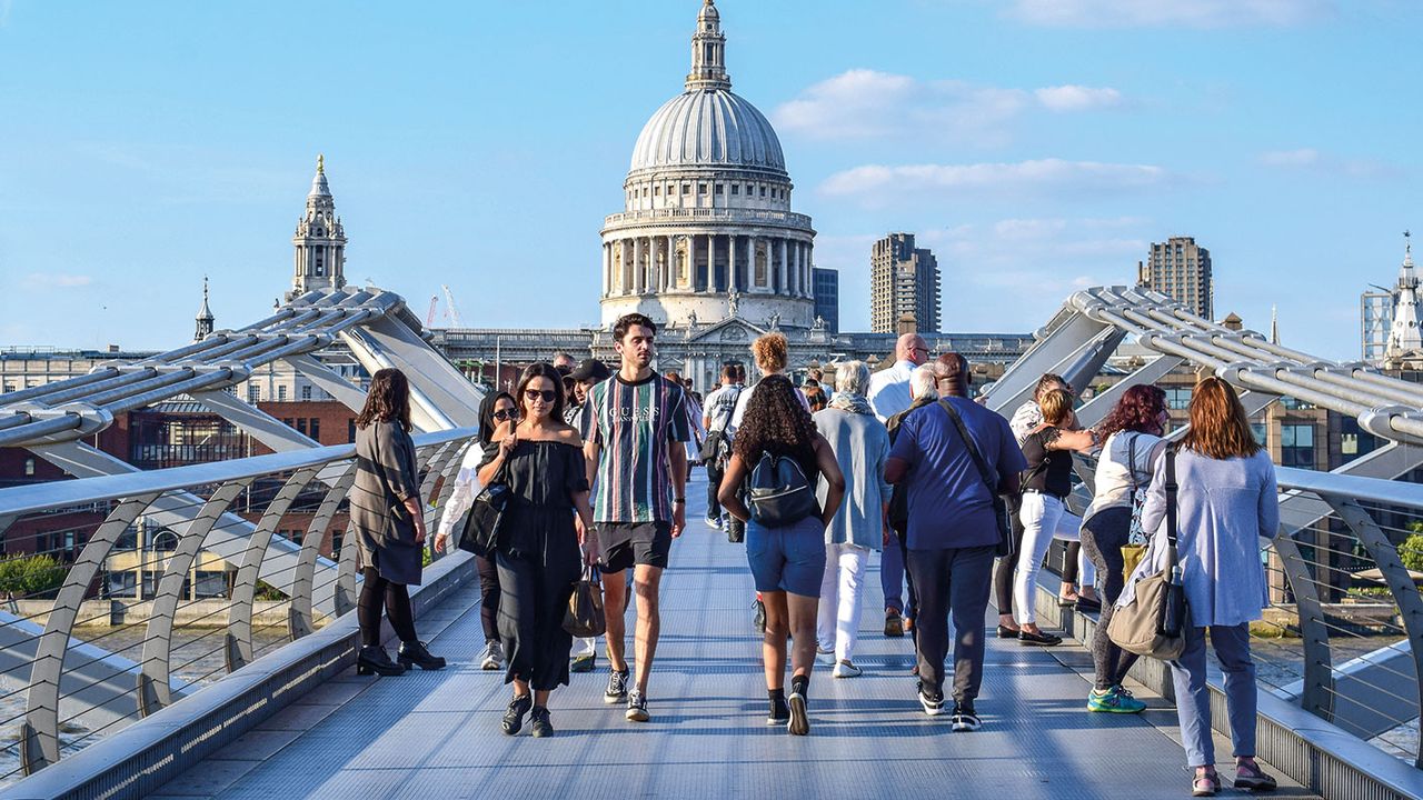 St Paul&amp;#039;s Cathedral and the Millennium Bridge in London