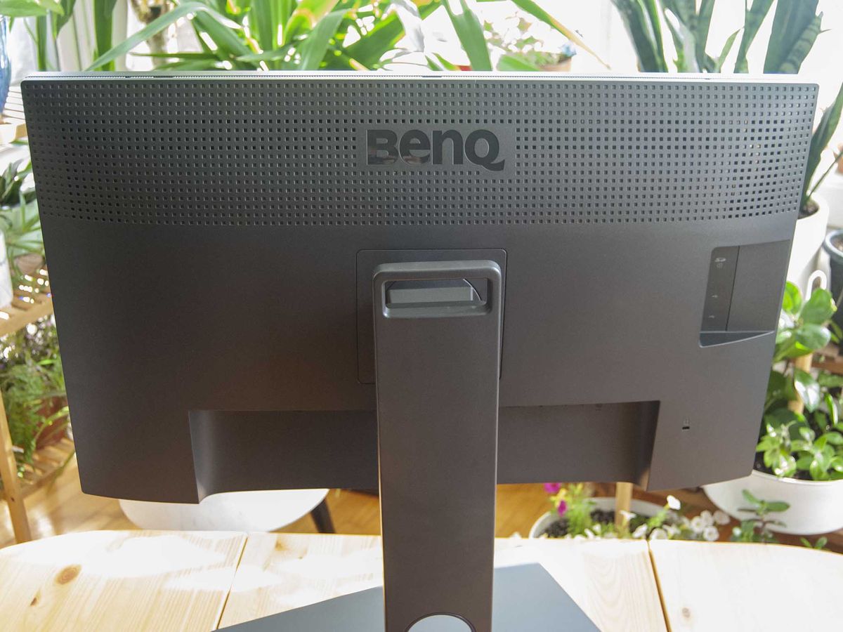 BenQ SW271C review: A feature-filled photography monitor with some ...