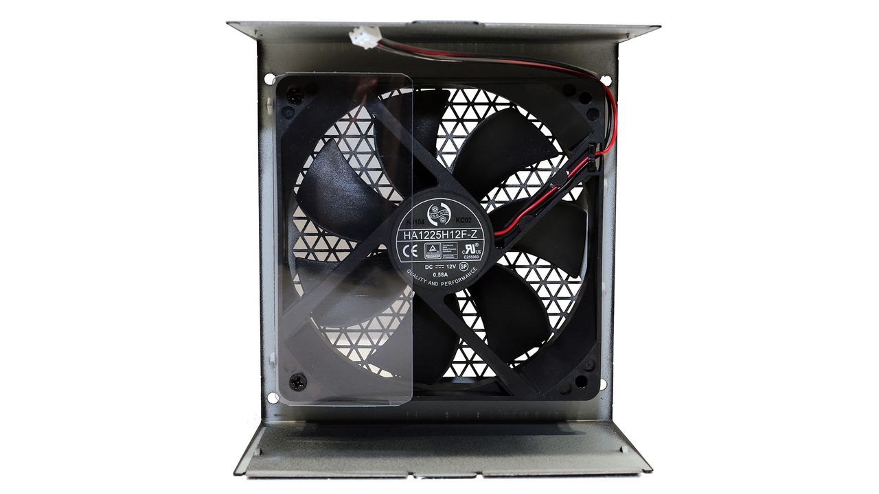 XPG Pylon 650