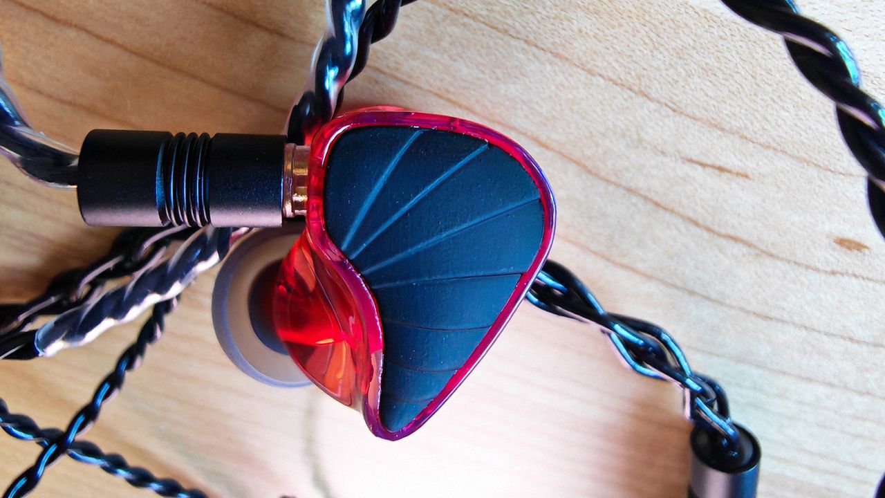 Various photos of the Rock Lobster IEM.