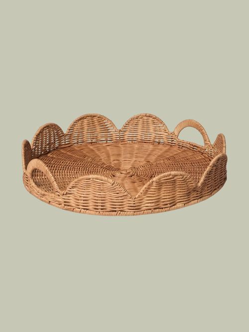 Scalloped Round Rattan Tray, Natural