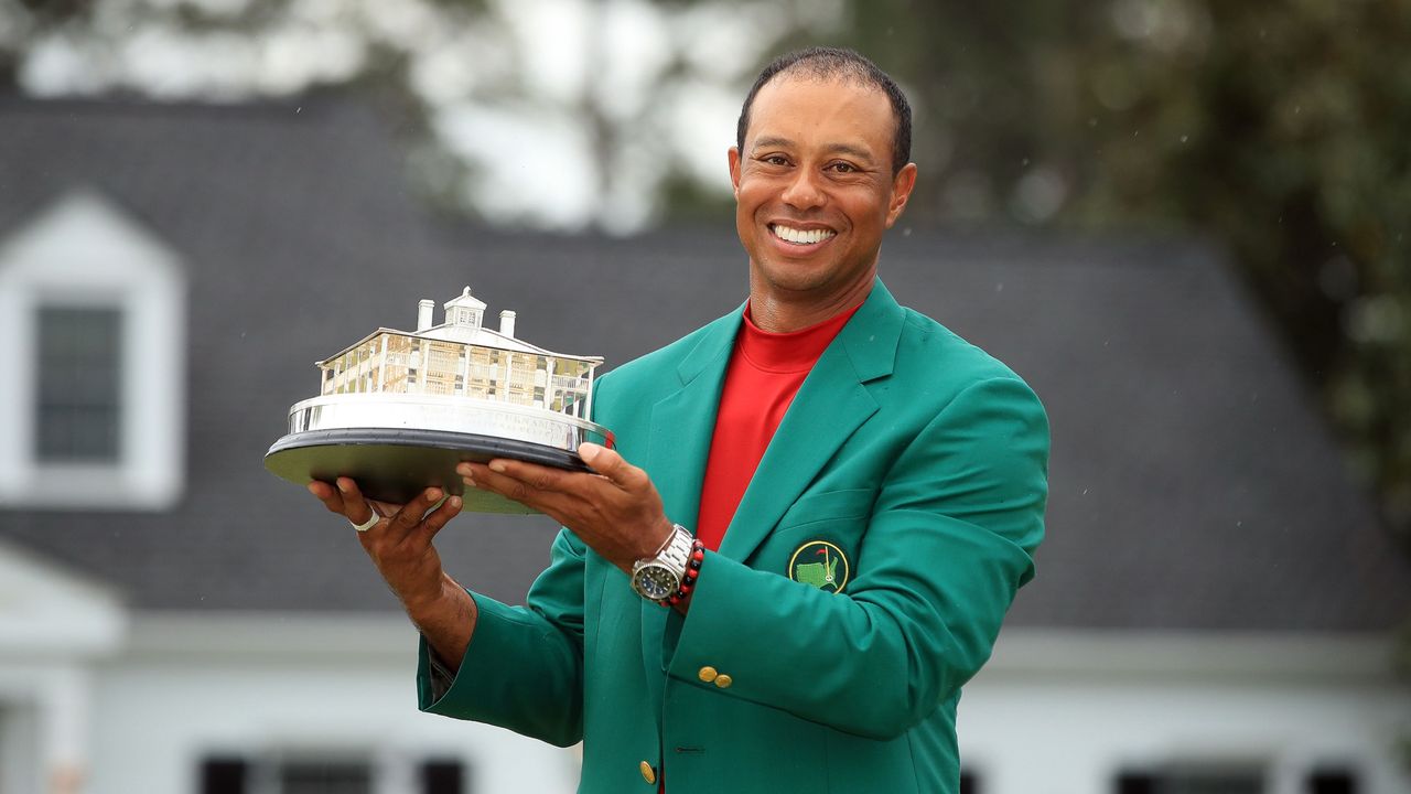 Tiger Woods wins the 2019 Masters