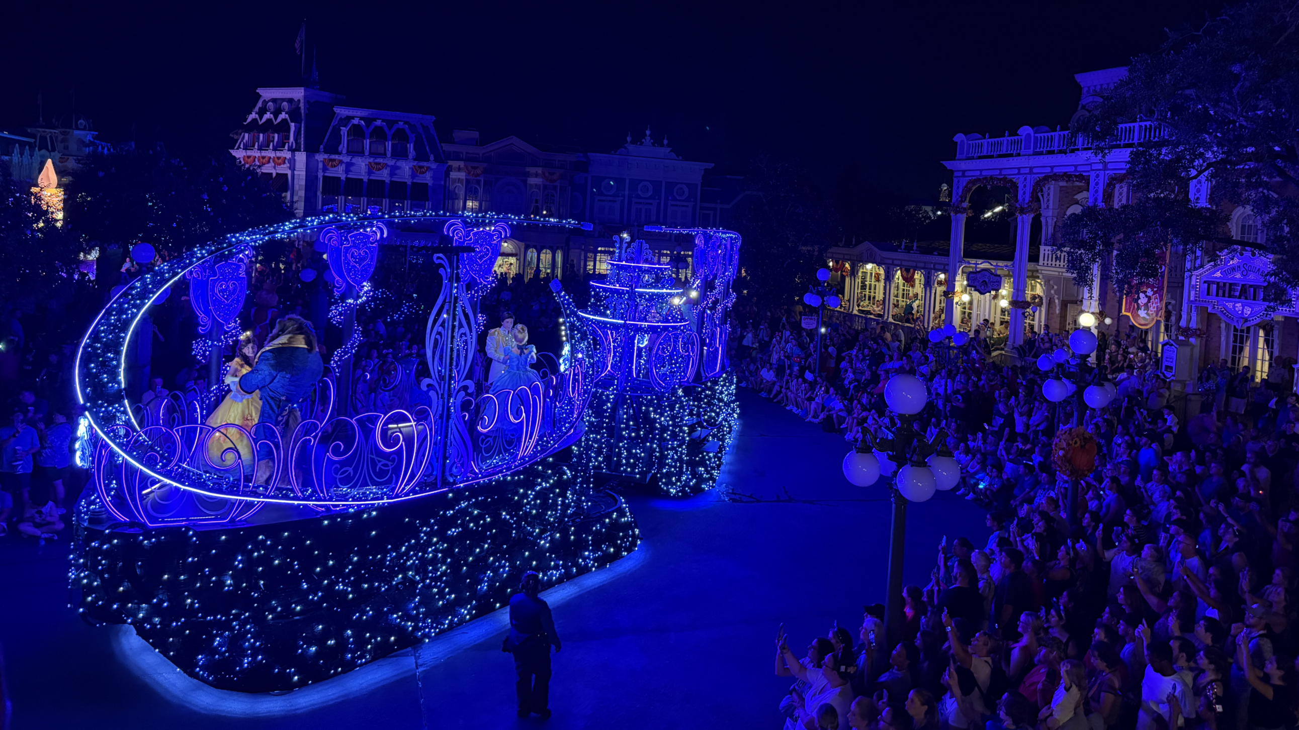 Starlight as it passes through the front of Main Street at Magic Kingdom at Disney World