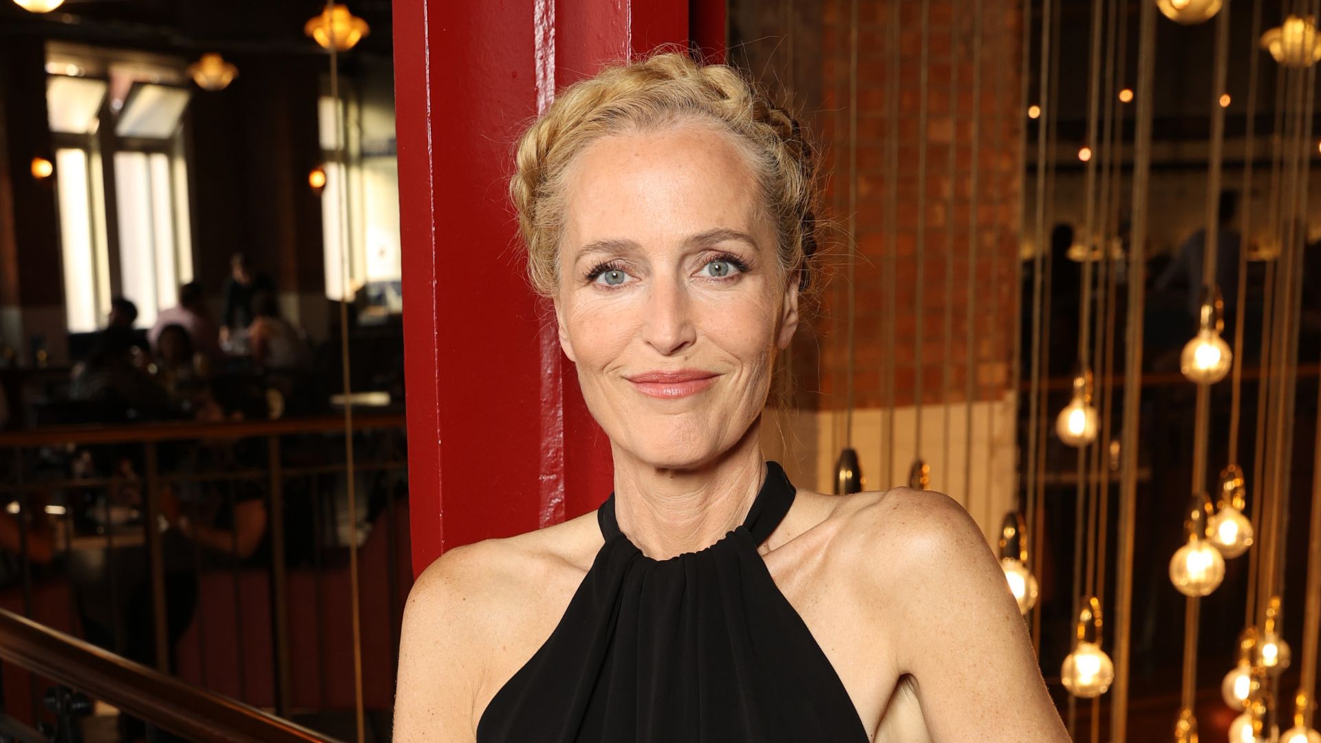 Gillian Anderson