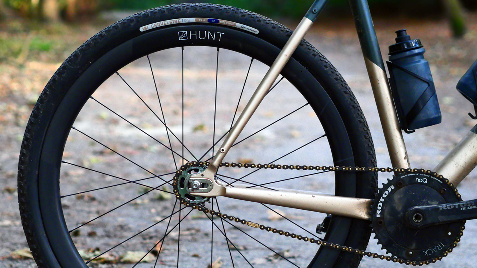 Rear end of a Skream Ranger, fixed gear drivetrain and wheel