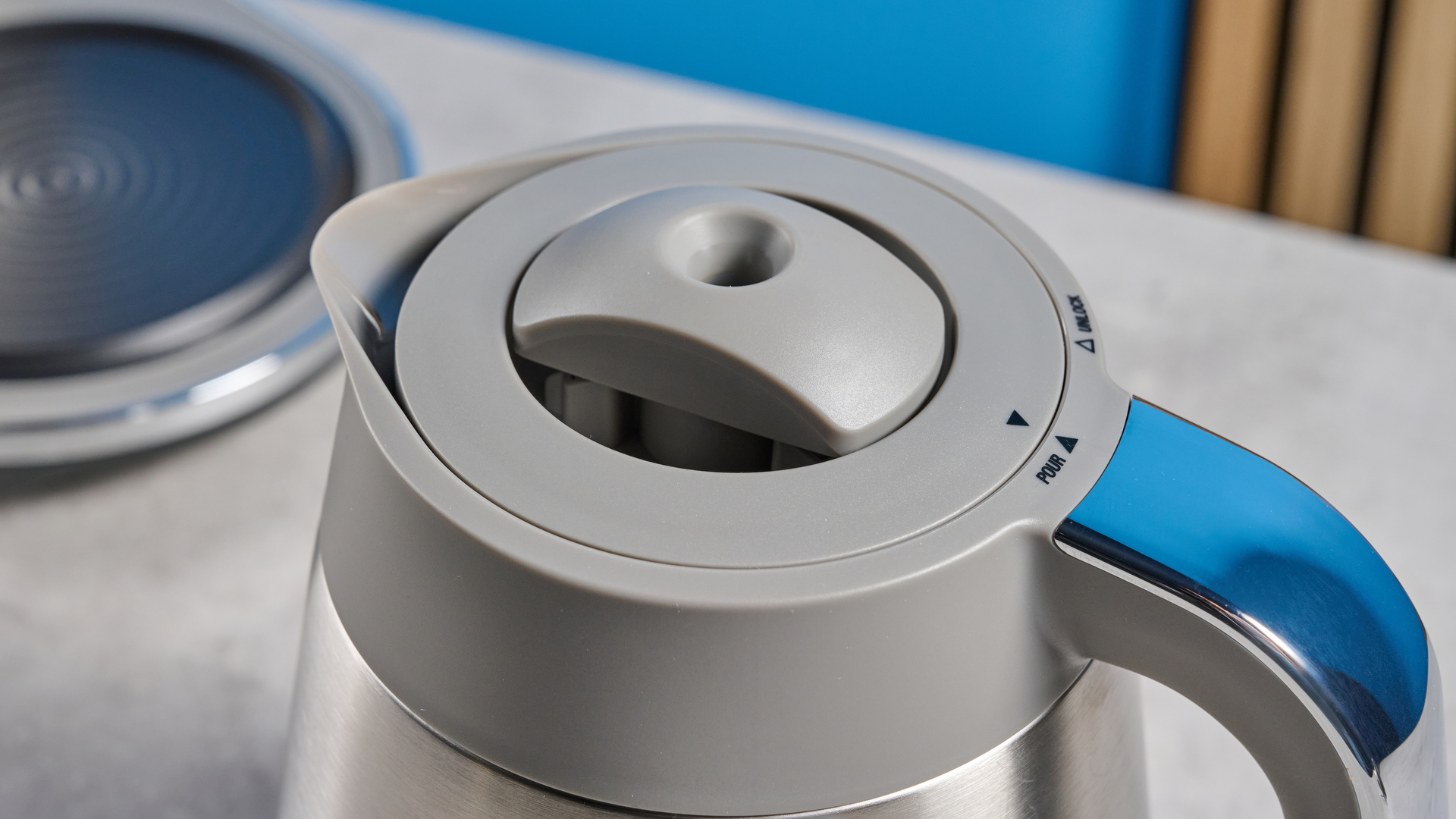 the breville luxe brewer (sage luxe brewer in the UK) thermal carafe version with a silver metal carafe and filter basket and removable plastic water tank showing the range of filter baskets and paper filters with a dial to control brew