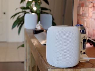 Multiple homepods store