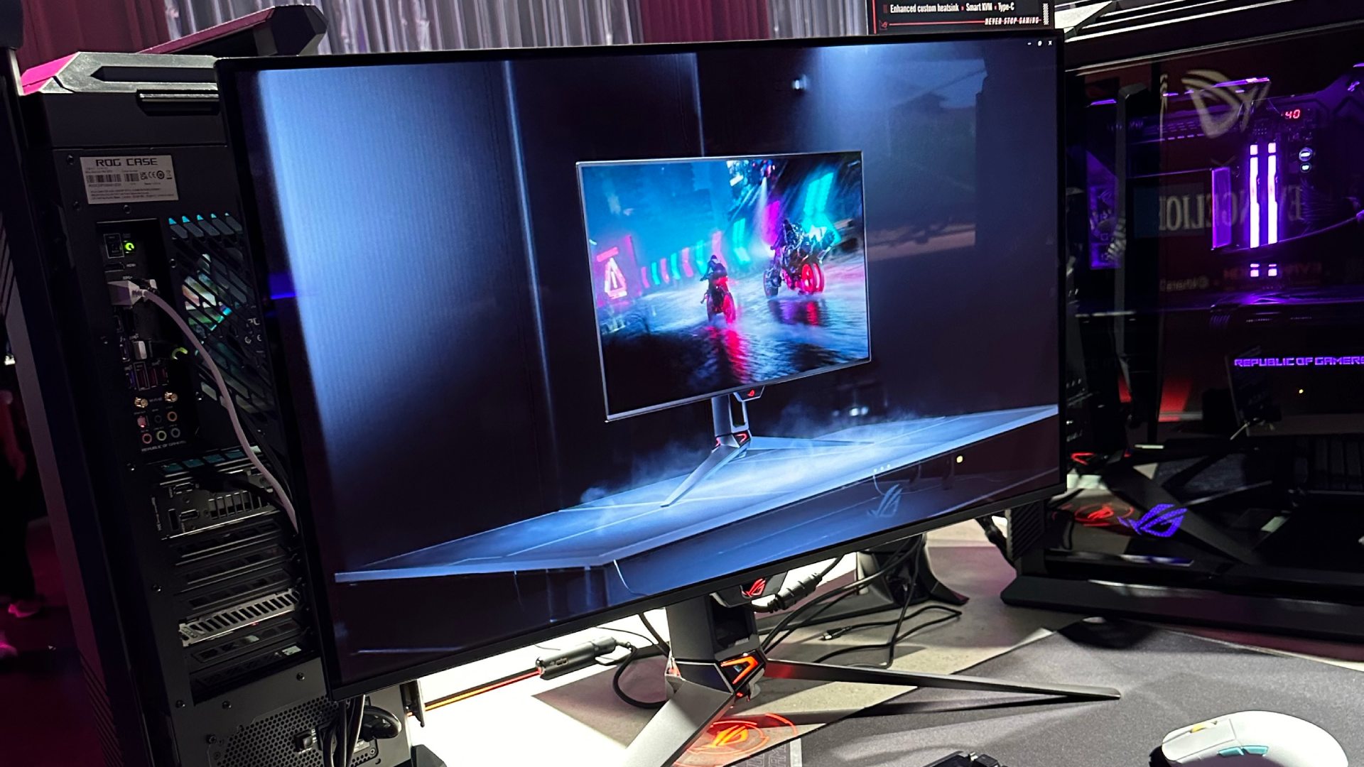 Stunning 240Hz 32-inch 4K OLED monitor is star of Asus's Gamescom product  splurge