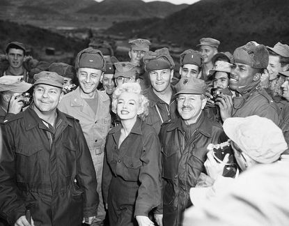 1954: Visiting the troops