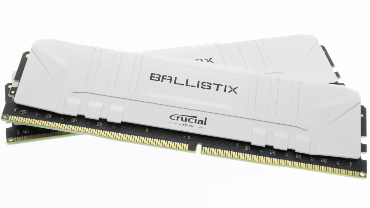Crucial Ballistix DDR4-3200 C16