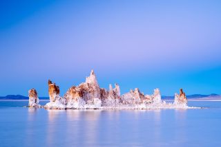 Tufa rock formations at South Tufa, Mono Lake, California