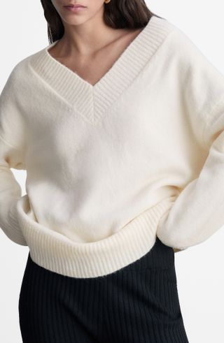 Donatelo V-Neck Sweater