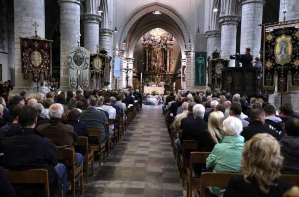 Around 1000 people attended the final services for Rob Goris