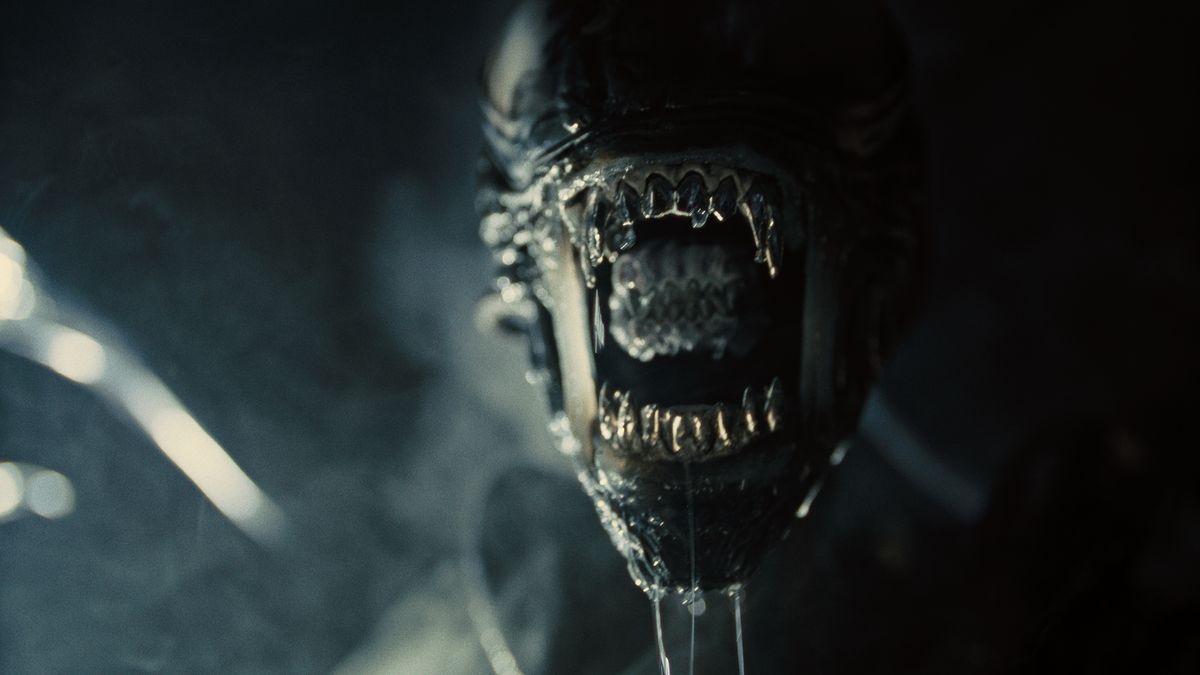 Alien Romulus trailer; a xenomorph