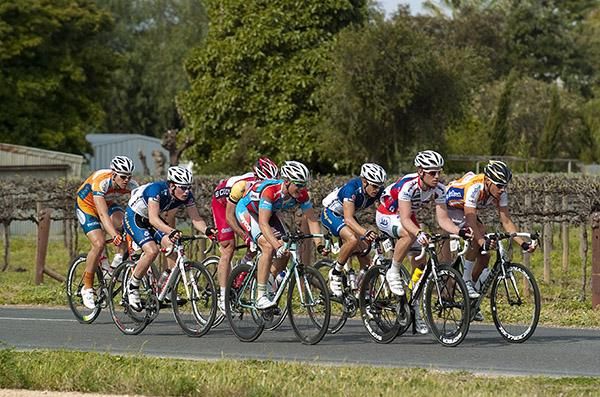 A break of seven riders got away from the peloton early into the 61.5km stage at Red Cliffs.