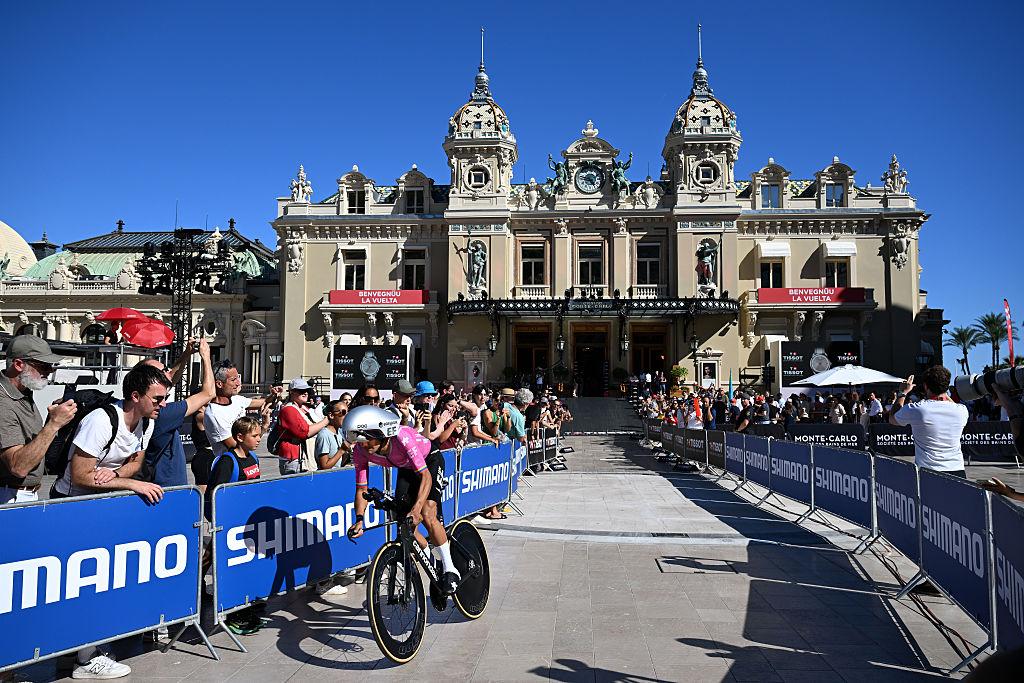 MONACO, MONACO - AUGUST 22: Richard Carapaz of Ecuador and Team EF Education - EasyPost competes during the La Vuelta - 81st Tour of Spain 2026, Stage 1 a 9.4km individual time trial stage from Monaco to Monaco / #UCIWT / on August 22, 2026 in Monaco, Monaco. (Photo by Tim de Waele/Getty Images)