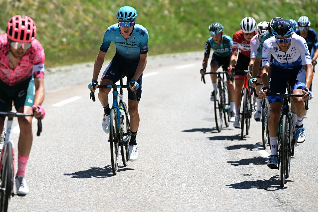 The attacks at the Dauphine came from the very start