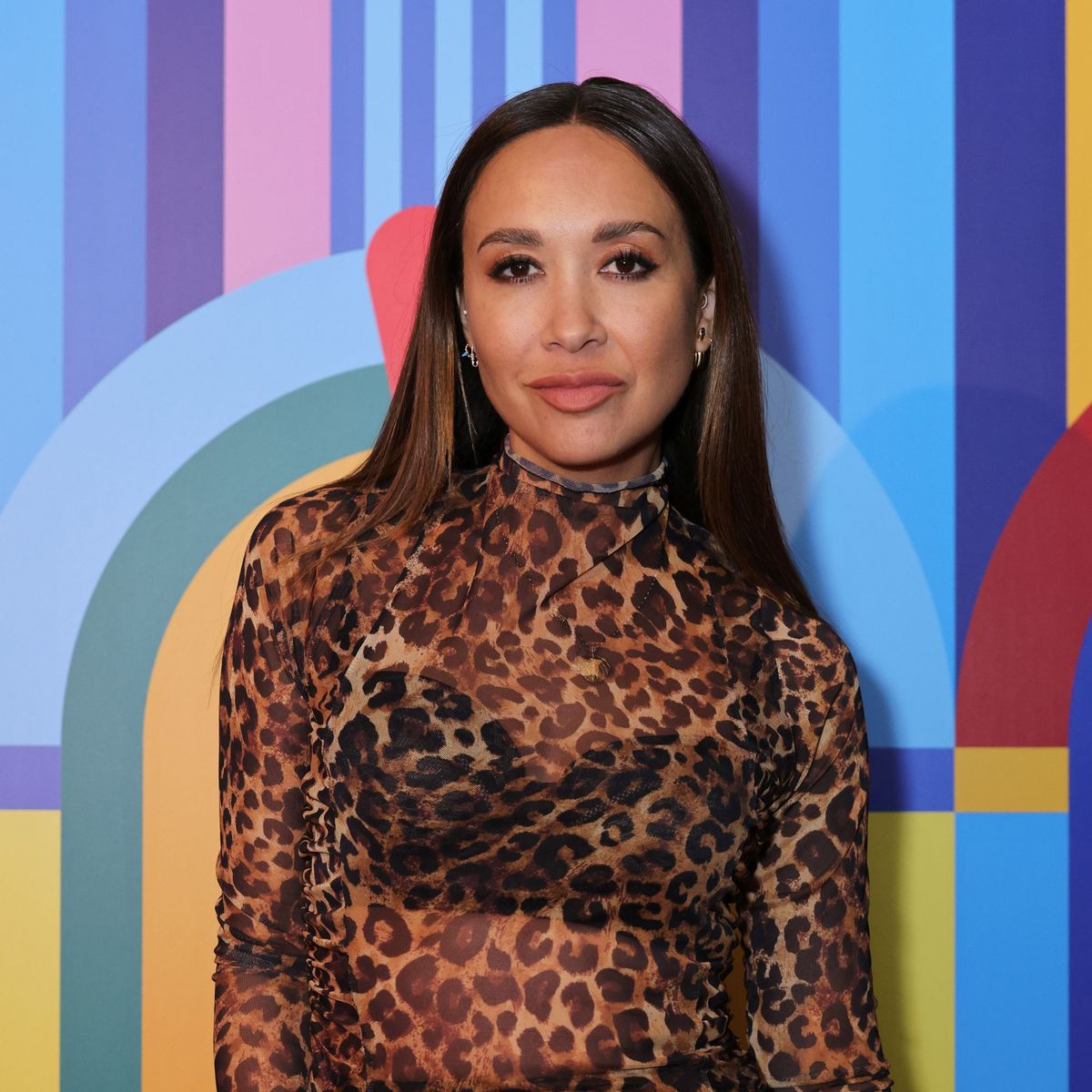 myleene-klass-s-bold-painted-garden-bench-is-summer-goals-ideal-home